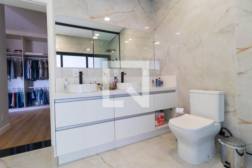 Casa à Venda - Swiss Park, 3 Quartos,  450 m2 em , Campinas - sp | SoloBR