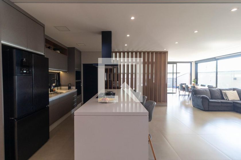 Casa à Venda - Swiss Park, 3 Quartos,  450 m2 em , Campinas - sp | SoloBR