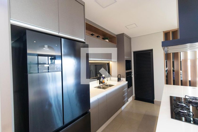 Casa à Venda - Swiss Park, 3 Quartos,  450 m2 em , Campinas - sp | SoloBR