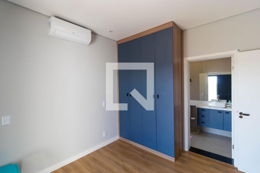 Casa à Venda - Swiss Park, 3 Quartos,  450 m2 em , Campinas - sp | SoloBR