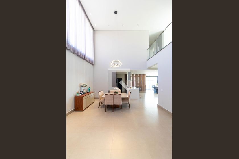 Casa à Venda - Swiss Park, 3 Quartos,  450 m2 em , Campinas - sp | SoloBR