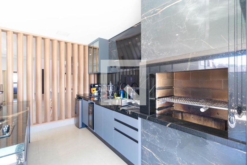 Casa à Venda - Swiss Park, 3 Quartos,  450 m2 em , Campinas - sp | SoloBR
