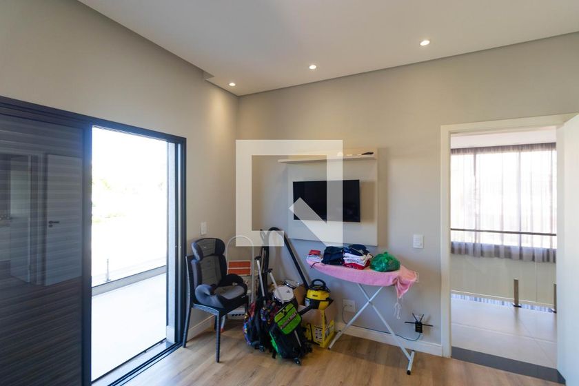 Casa à Venda - Swiss Park, 3 Quartos,  450 m2 em , Campinas - sp | SoloBR