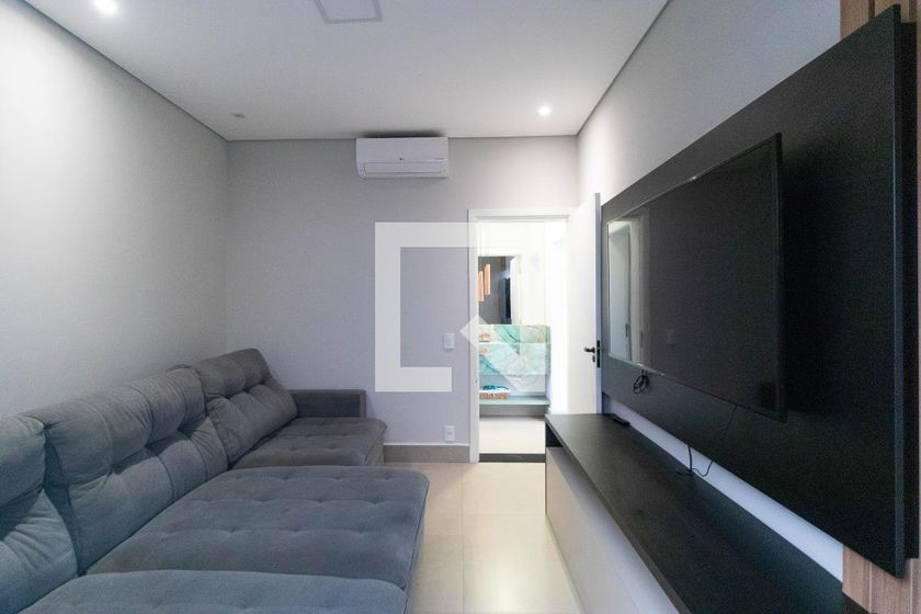 Casa à Venda - Swiss Park, 3 Quartos,  450 m2 em , Campinas - sp | SoloBR