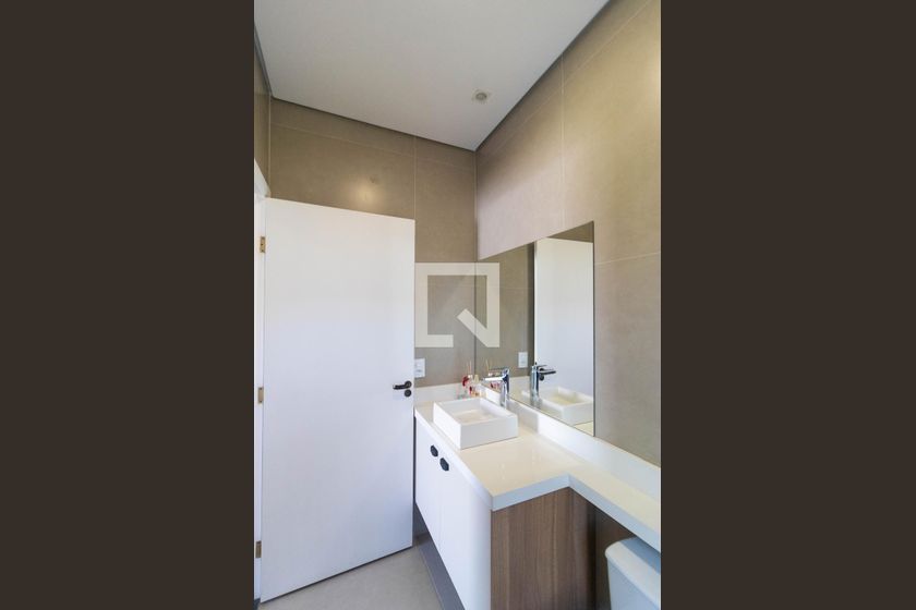 Casa à Venda - Swiss Park, 3 Quartos,  450 m2 em , Campinas - sp | SoloBR