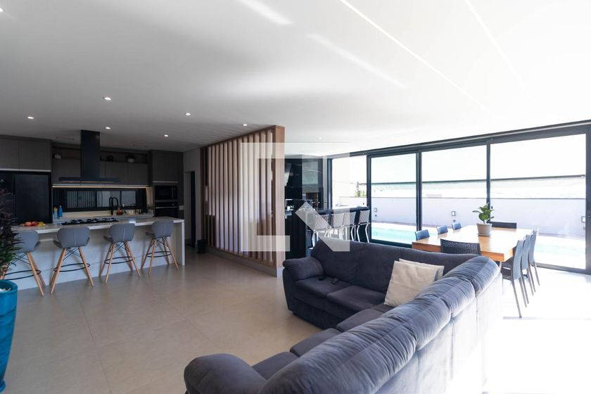 Casa à Venda - Swiss Park, 3 Quartos,  450 m2 em , Campinas - sp | SoloBR