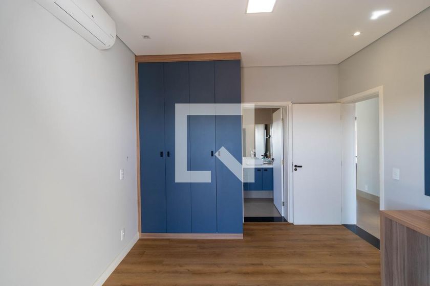 Casa à Venda - Swiss Park, 3 Quartos,  450 m2 em , Campinas - sp | SoloBR