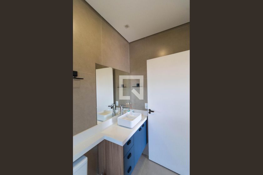 Casa à Venda - Swiss Park, 3 Quartos,  450 m2 em , Campinas - sp | SoloBR