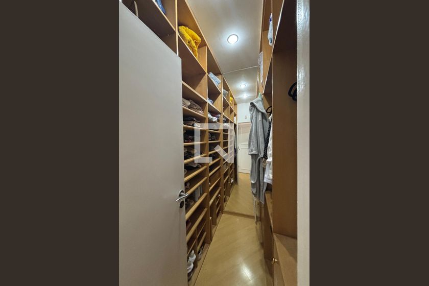 Apartamento, 4 quartos, 234 m² - Foto 47