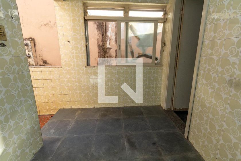 Casa, 3 quartos, 230 m² - Foto 48