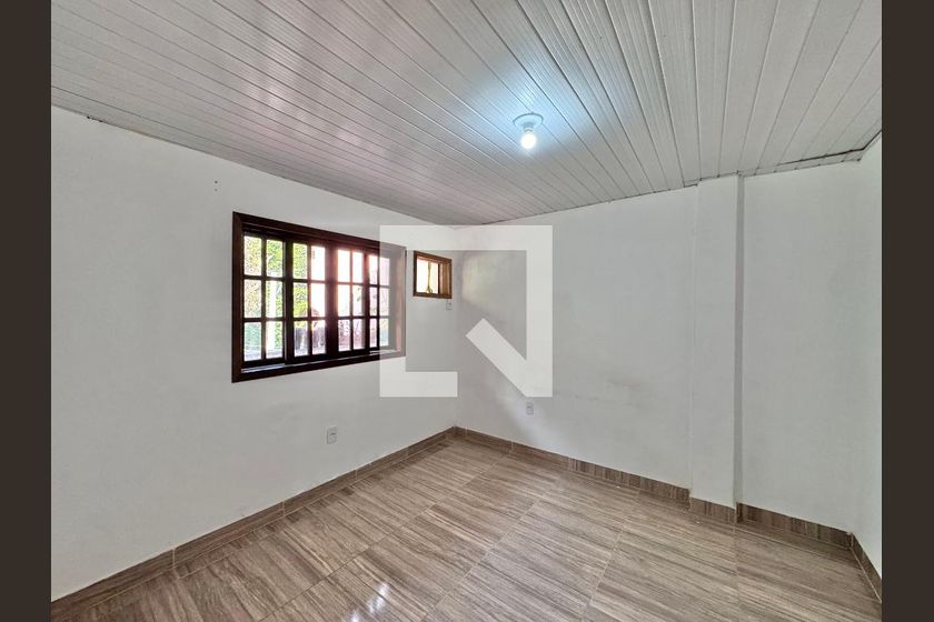 Casa, 4 quartos, 215 m² - Foto 13