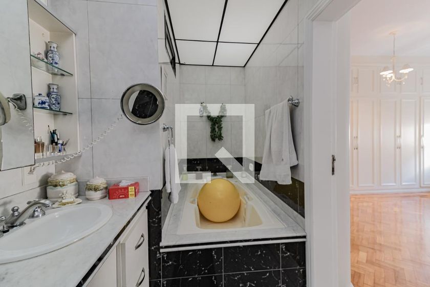 Apartamento, 5 quartos, 270 m² - Foto 97
