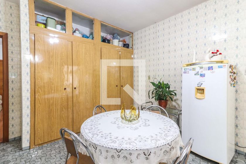 Casa, 3 quartos, 272 m² - Foto 37