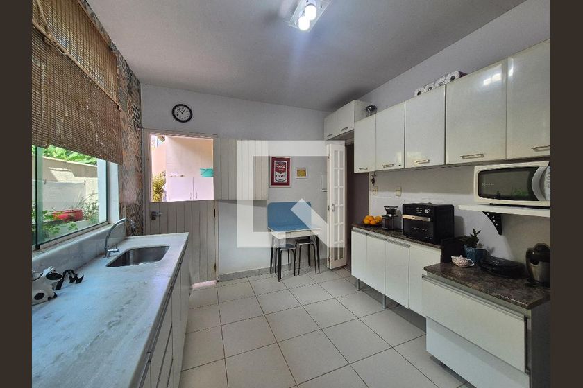 Casa, 4 quartos, 180 m² - Foto 50