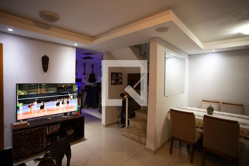 Casa, 3 quartos, 240 m² - Foto 1