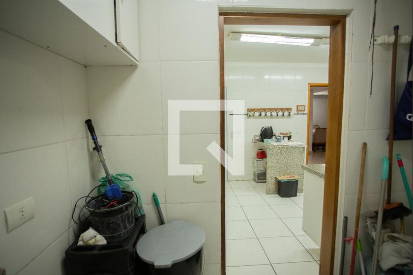 Casa, 3 quartos, 240 m² - Foto 52