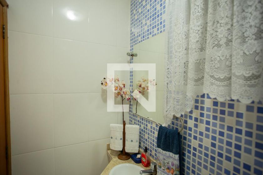 Casa, 3 quartos, 240 m² - Foto 9