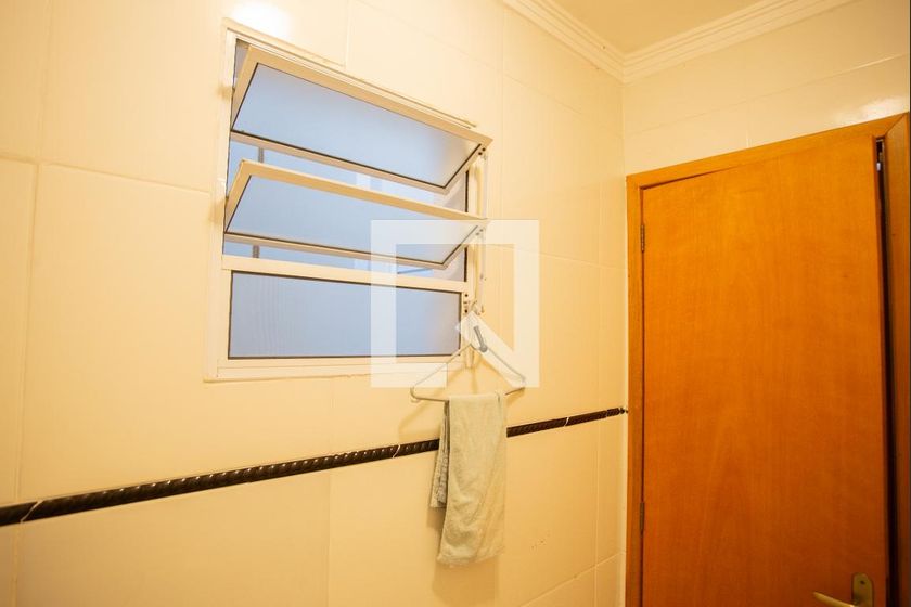 Casa, 3 quartos, 240 m² - Foto 31