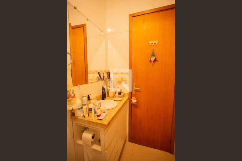 Casa, 3 quartos, 240 m² - Foto 44