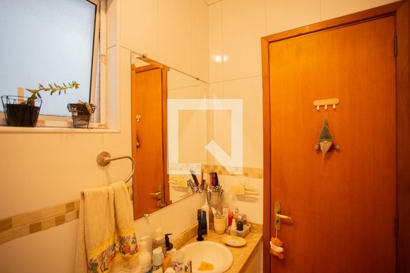 Casa, 3 quartos, 240 m² - Foto 43