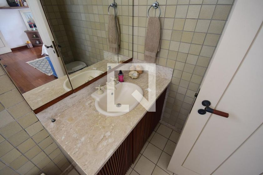 Casa, 4 quartos, 650 m² - Foto 79