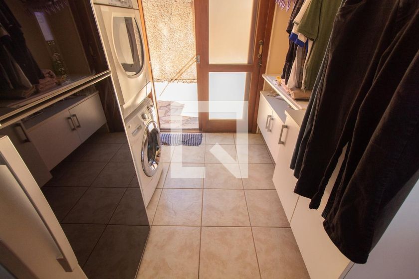 Casa à Venda - Lot. Alphaville Campinas, 3 Quartos,  283 m2 em , Campinas - sp | SoloBR
