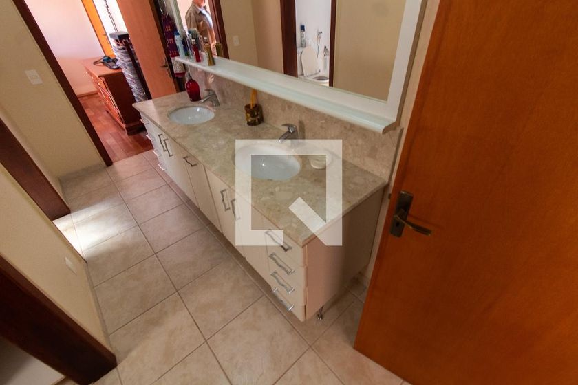 Casa à Venda - Lot. Alphaville Campinas, 3 Quartos,  283 m2 em , Campinas - sp | SoloBR