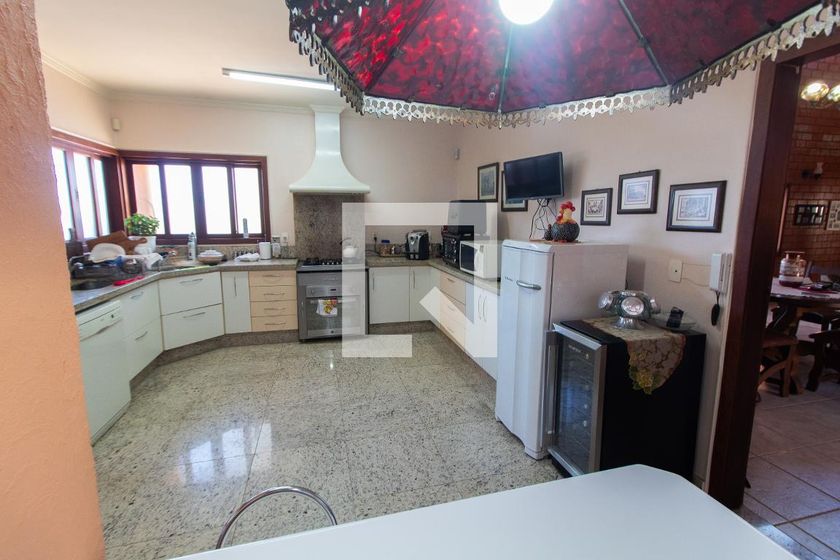 Casa à Venda - Lot. Alphaville Campinas, 3 Quartos,  283 m2 em , Campinas - sp | SoloBR