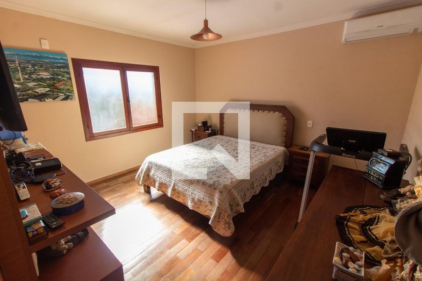 Casa à Venda - Lot. Alphaville Campinas, 3 Quartos,  283 m2 em , Campinas - sp | SoloBR