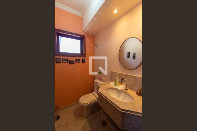 Casa à Venda - Lot. Alphaville Campinas, 3 Quartos,  283 m2 em , Campinas - sp | SoloBR