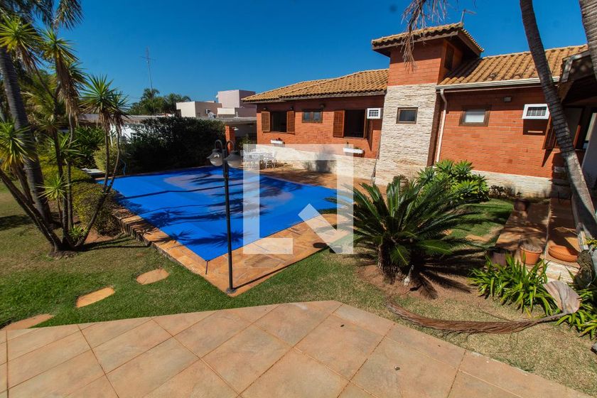 Casa à Venda - Lot. Alphaville Campinas, 3 Quartos,  283 m2 em , Campinas - sp | SoloBR