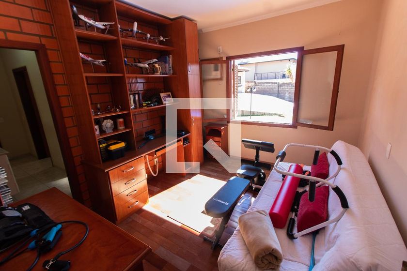 Casa à Venda - Lot. Alphaville Campinas, 3 Quartos,  283 m2 em , Campinas - sp | SoloBR