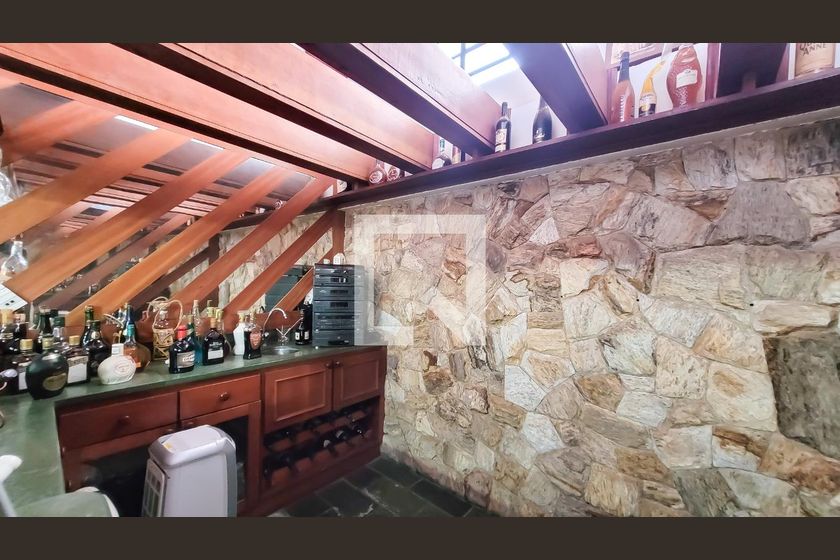 Casa à Venda - Mansões Santo Antônio, 4 Quartos,  650 m2 em , Campinas - sp | SoloBR