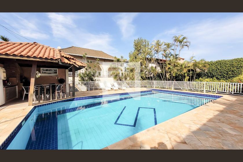 Casa à Venda - Mansões Santo Antônio, 4 Quartos,  650 m2 em , Campinas - sp | SoloBR