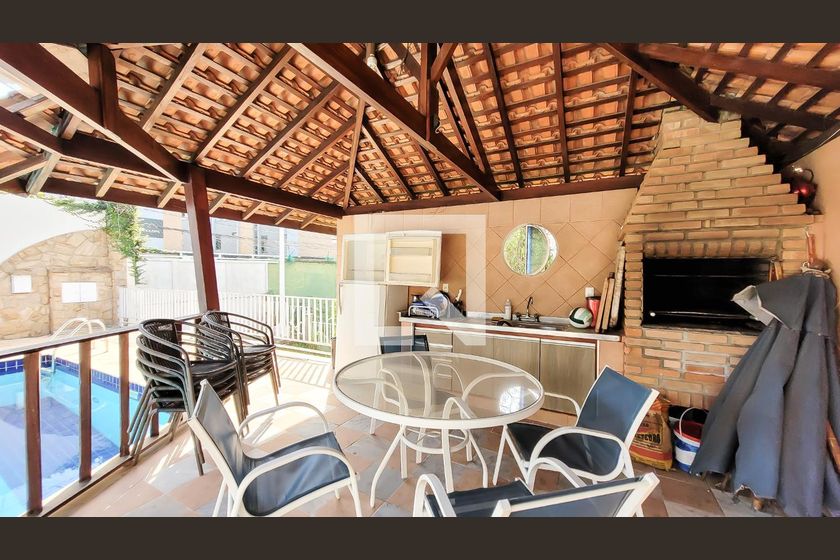 Casa à Venda - Mansões Santo Antônio, 4 Quartos,  650 m2 em , Campinas - sp | SoloBR