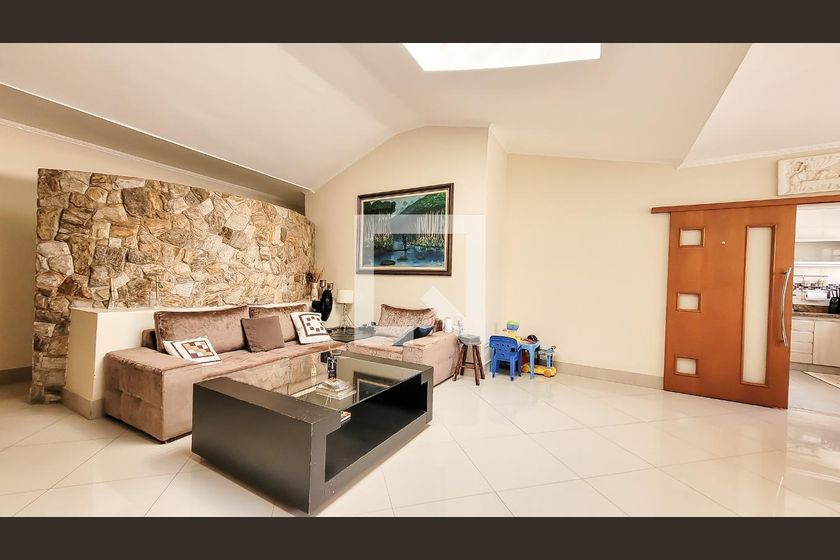 Casa à Venda - Mansões Santo Antônio, 4 Quartos,  650 m2 em , Campinas - sp | SoloBR