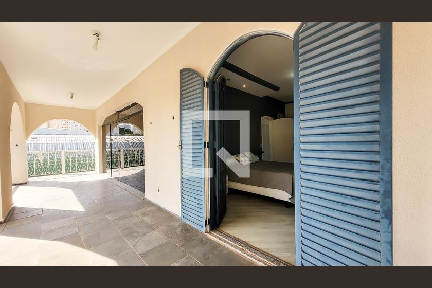 Casa à Venda - Mansões Santo Antônio, 4 Quartos,  650 m2 em , Campinas - sp | SoloBR