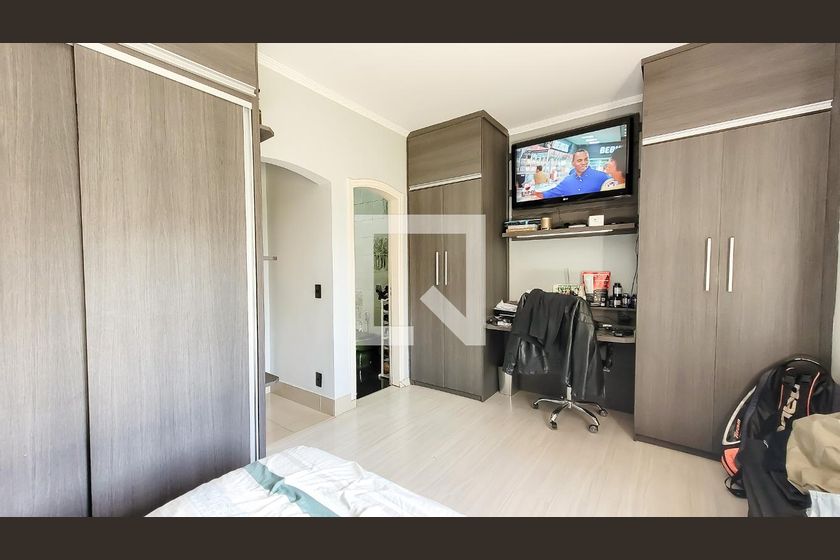 Casa à Venda - Mansões Santo Antônio, 4 Quartos,  650 m2 em , Campinas - sp | SoloBR