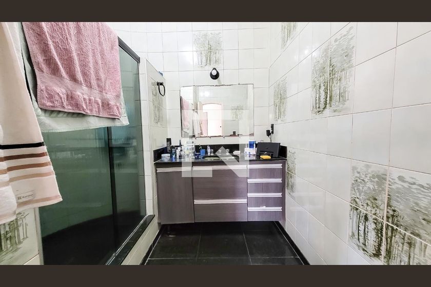 Casa à Venda - Mansões Santo Antônio, 4 Quartos,  650 m2 em , Campinas - sp | SoloBR