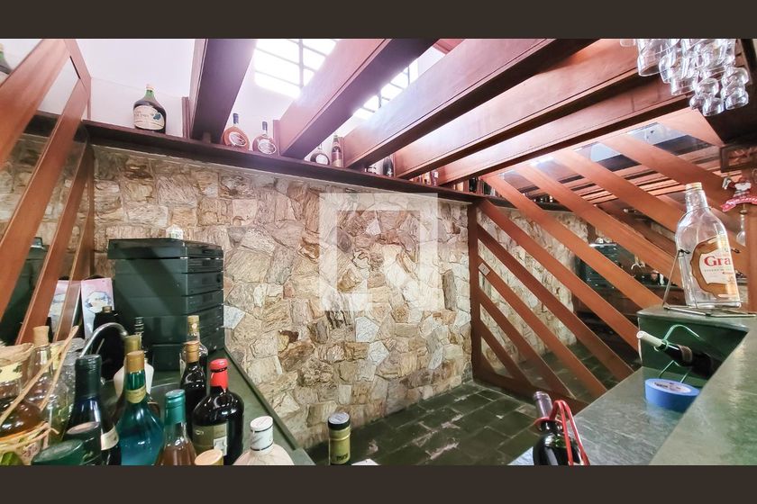 Casa à Venda - Mansões Santo Antônio, 4 Quartos,  650 m2 em , Campinas - sp | SoloBR