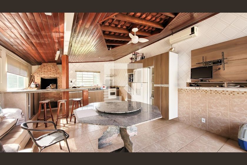 Casa à Venda - Mansões Santo Antônio, 4 Quartos,  650 m2 em , Campinas - sp | SoloBR