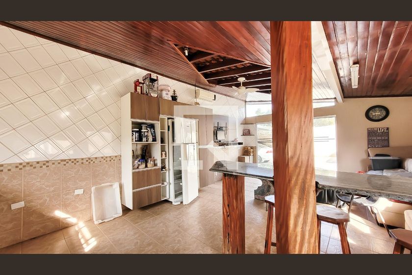 Casa à Venda - Mansões Santo Antônio, 4 Quartos,  650 m2 em , Campinas - sp | SoloBR