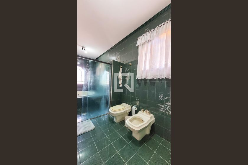 Casa à Venda - Mansões Santo Antônio, 4 Quartos,  650 m2 em , Campinas - sp | SoloBR