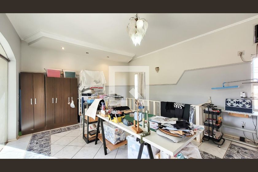 Casa à Venda - Mansões Santo Antônio, 4 Quartos,  650 m2 em , Campinas - sp | SoloBR