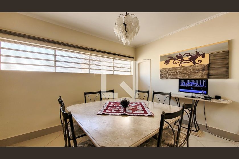 Casa à Venda - Mansões Santo Antônio, 4 Quartos,  650 m2 em , Campinas - sp | SoloBR