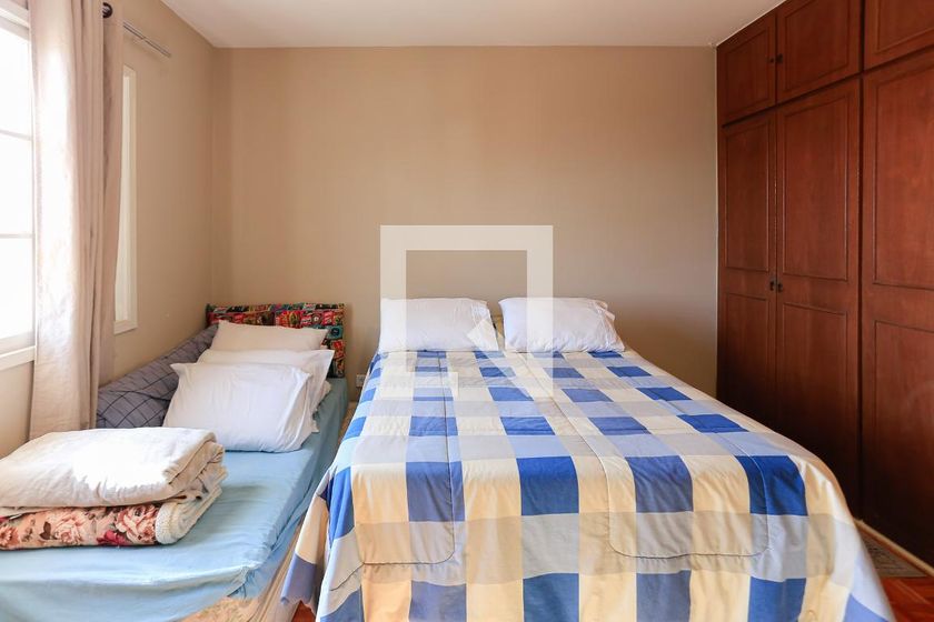 Casa, 3 quartos, 270 m² - Foto 21