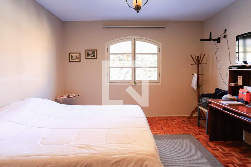 Casa, 3 quartos, 270 m² - Foto 35