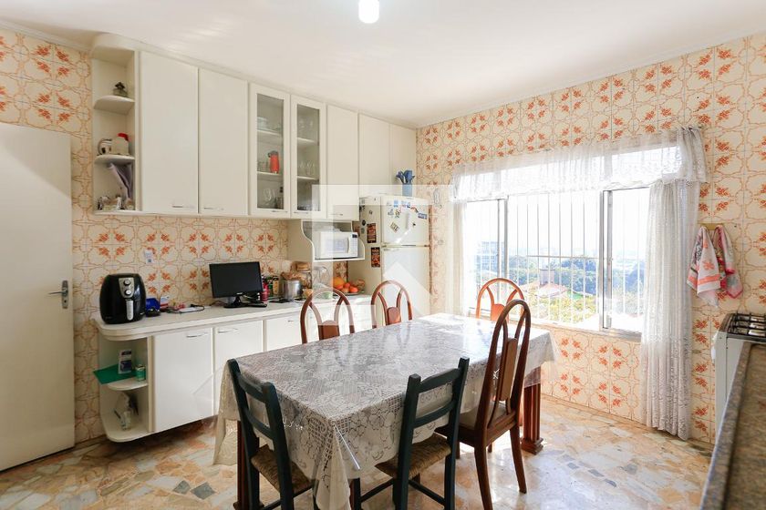 Casa, 3 quartos, 270 m² - Foto 46