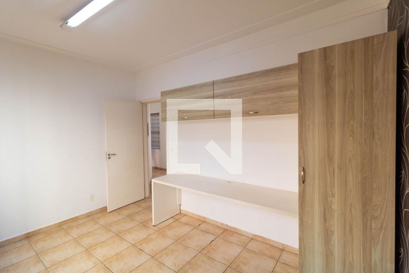 Casa à Venda - Taquaral, 3 Quartos,  257 m2 em , Campinas - sp | SoloBR