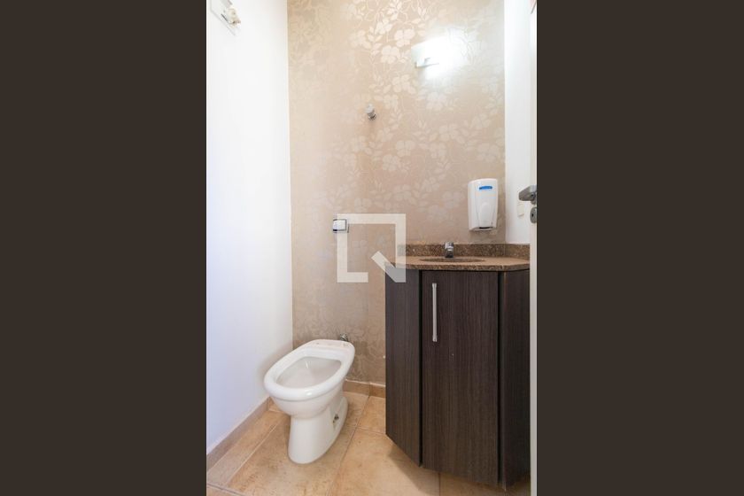 Casa à Venda - Taquaral, 3 Quartos,  257 m2 em , Campinas - sp | SoloBR